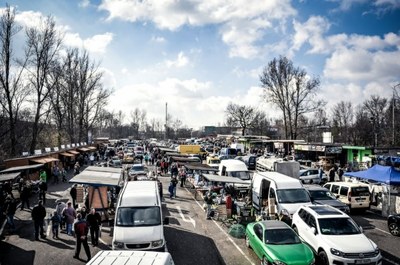 Autoburza