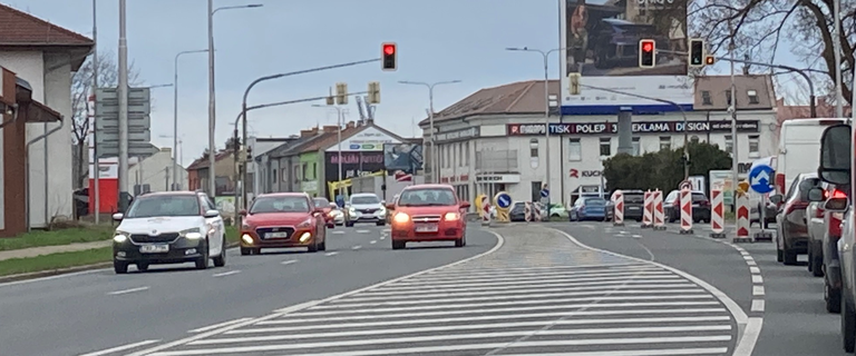 Dopravu mezi Rudnou a Lidickou ulicí v Ostravě omezí výměna celého systému tamních semaforů